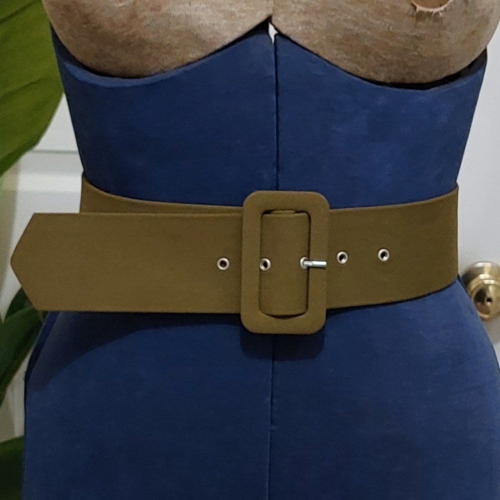 Vintage Olive Green Belt Size Small